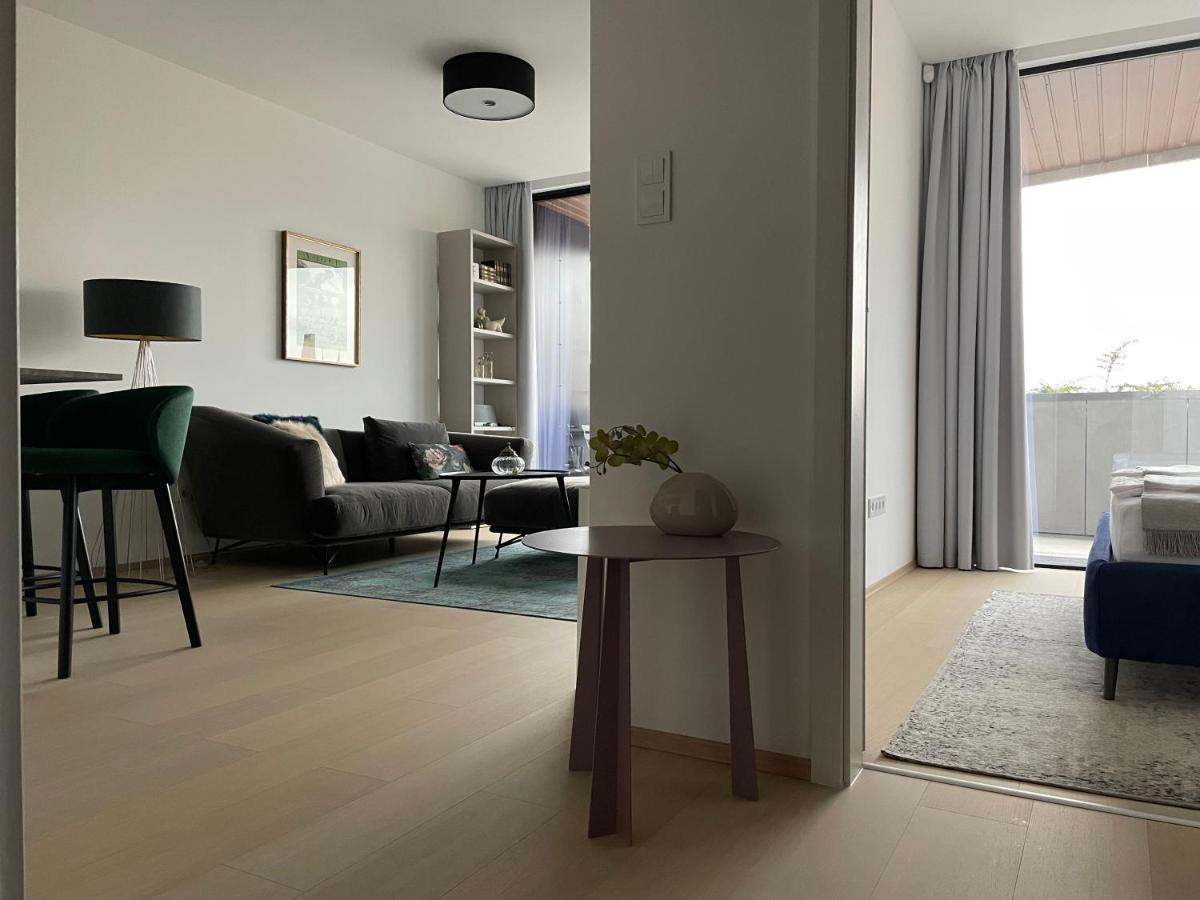 Design Apartman - Free Parking Сегед Екстериор снимка