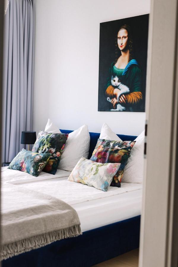 Design Apartman - Free Parking Сегед Екстериор снимка