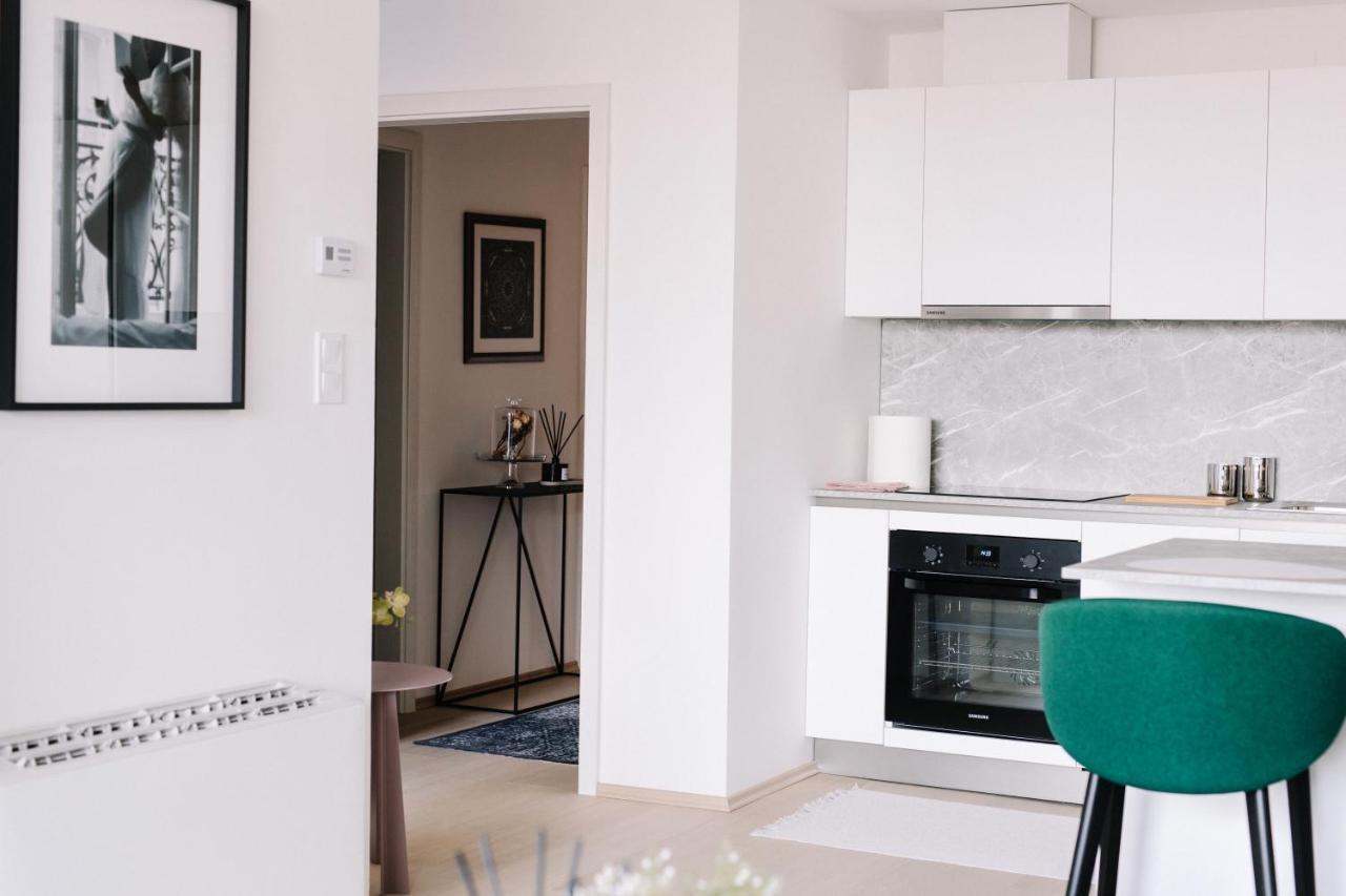 Design Apartman - Free Parking Сегед Екстериор снимка